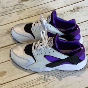 Nike men’s 10 air huarache purple black white